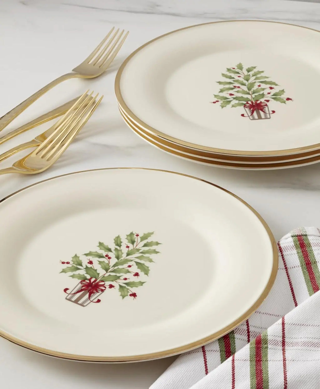 Holiday Tree Accent Plates, Service for 4, Christmas Dishes Dinnerware Set